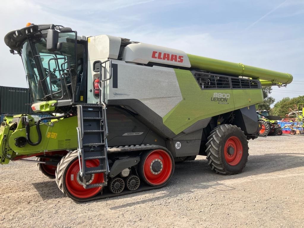 Mähdrescher of the type CLAAS Lexion 8800TT Kommer snart. Vi giver 100 timers reklamationsret i DK!!! Ring til Ulrik 0045-40255544 for mere info., Gebrauchtmaschine in Kolding (Picture 3)