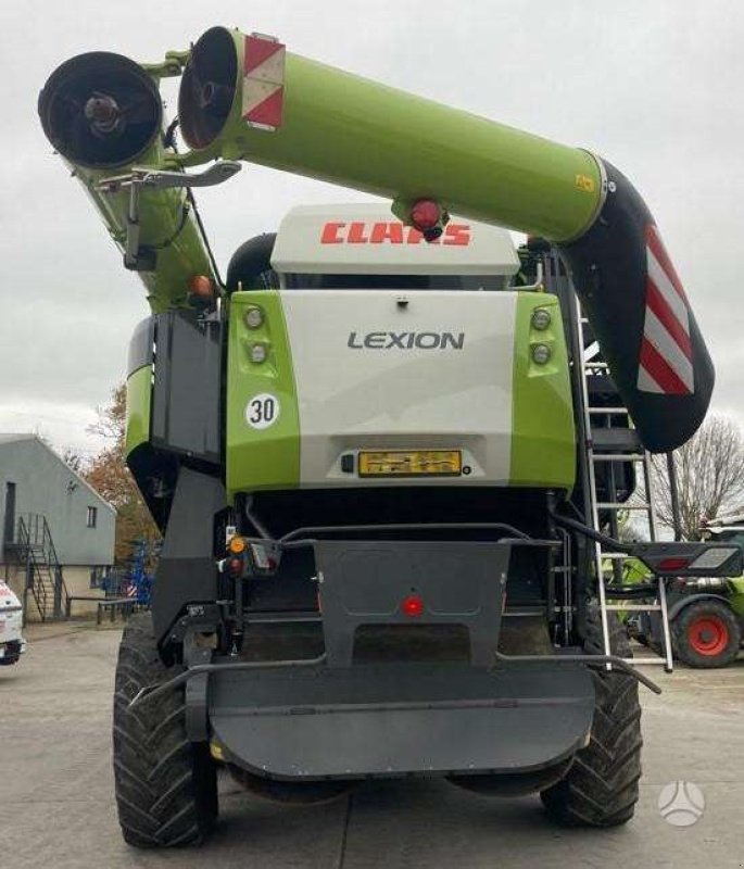 Mähdrescher του τύπου CLAAS Lexion 8800TT Kommer snart. Vi giver 100 timers reklamationsret i DK!!! Ring til Ulrik 0045-40255544 for mere info., Gebrauchtmaschine σε Kolding (Φωτογραφία 7)