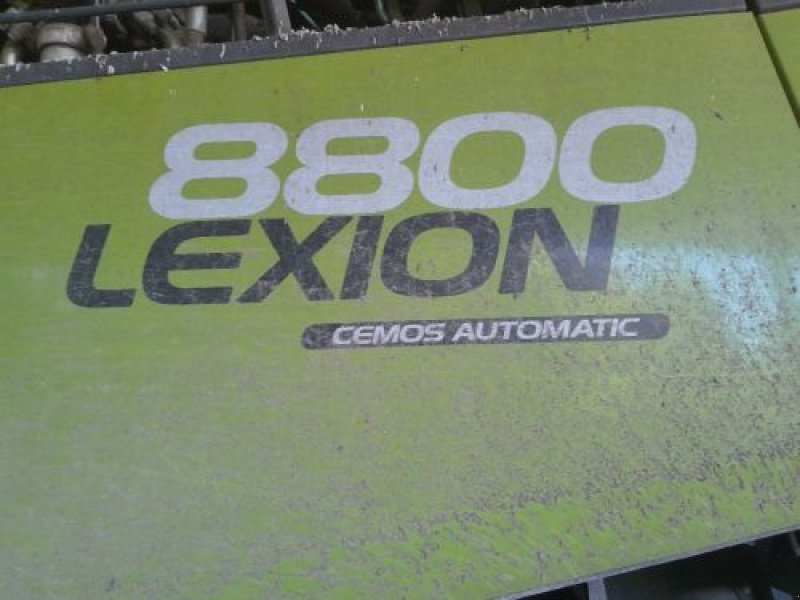 Mähdrescher типа CLAAS MB CLAAS LEXION 8800 TT, Gebrauchtmaschine в VELAINES (Фотография 5)