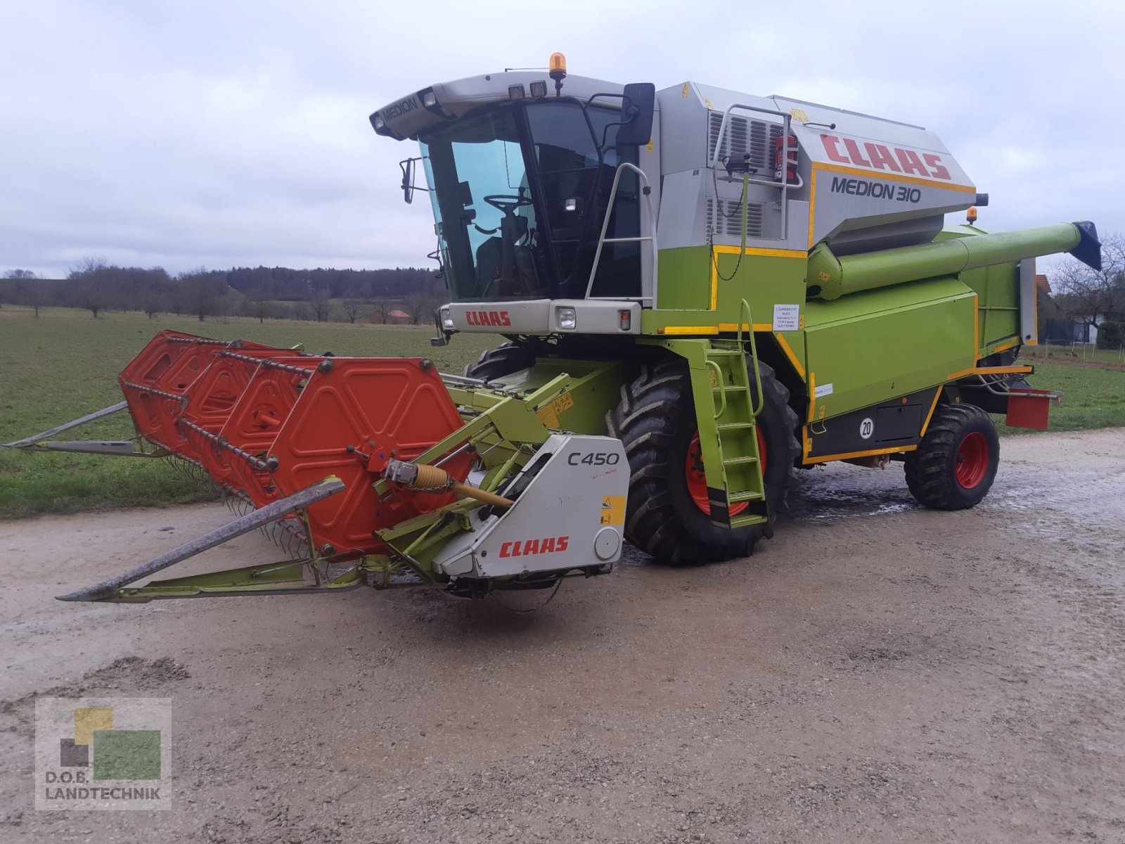 Mähdrescher des Typs CLAAS Medion 310, Gebrauchtmaschine in Regensburg (Bild 8)