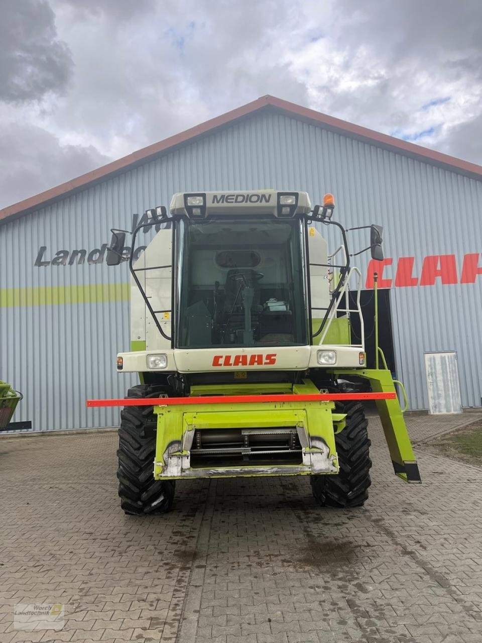 Mähdrescher des Typs CLAAS Medion 310, Gebrauchtmaschine in Schora (Bild 2)