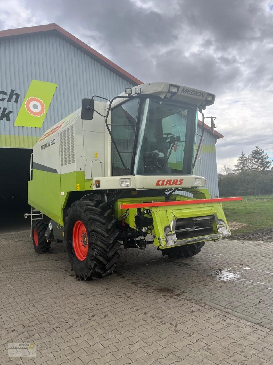 Mähdrescher van het type CLAAS Medion 310, Gebrauchtmaschine in Schora (Foto 3)