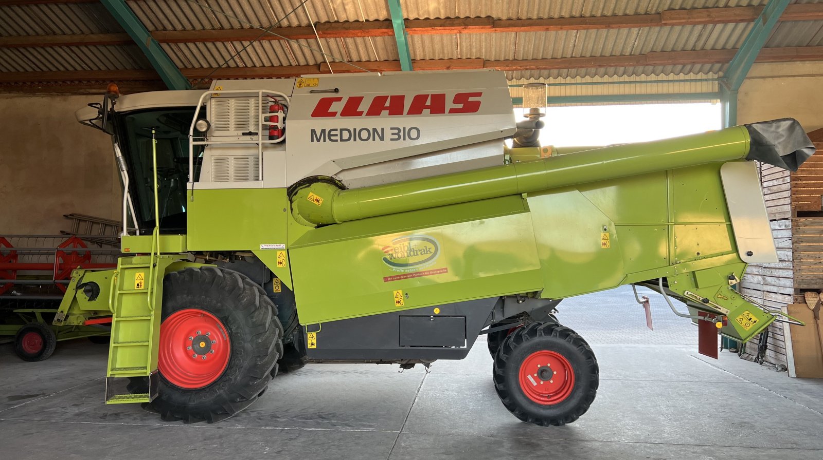 Mähdrescher типа CLAAS Medion 310, Gebrauchtmaschine в Markthof (Фотография 1)