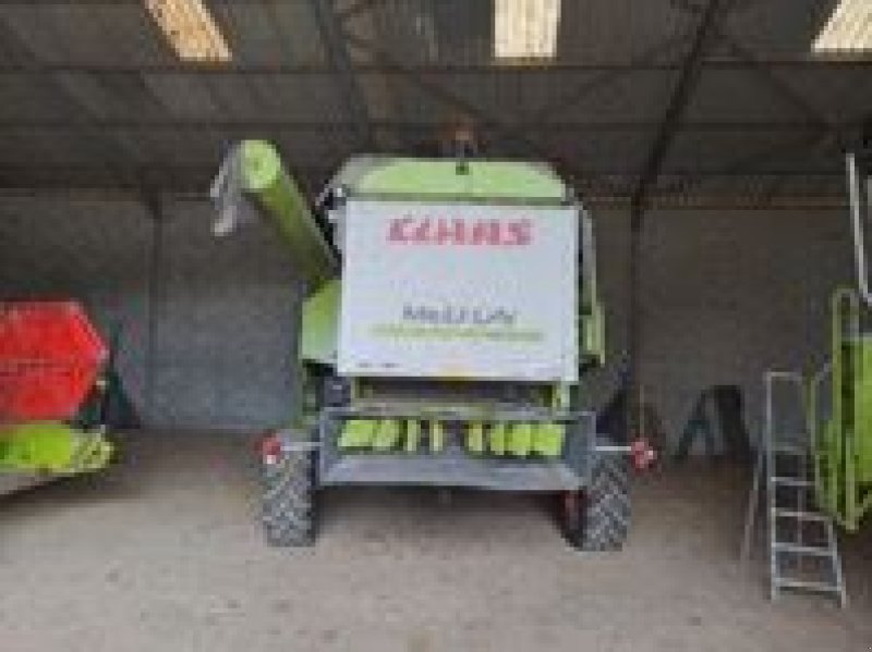 Mähdrescher des Typs CLAAS MEDION 330 H, Gebrauchtmaschine in Aubiet (Bild 4)