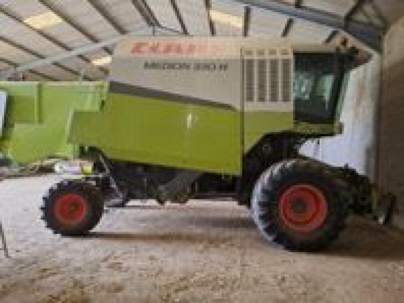 Mähdrescher от тип CLAAS MEDION 330 H, Gebrauchtmaschine в Aubiet (Снимка 1)