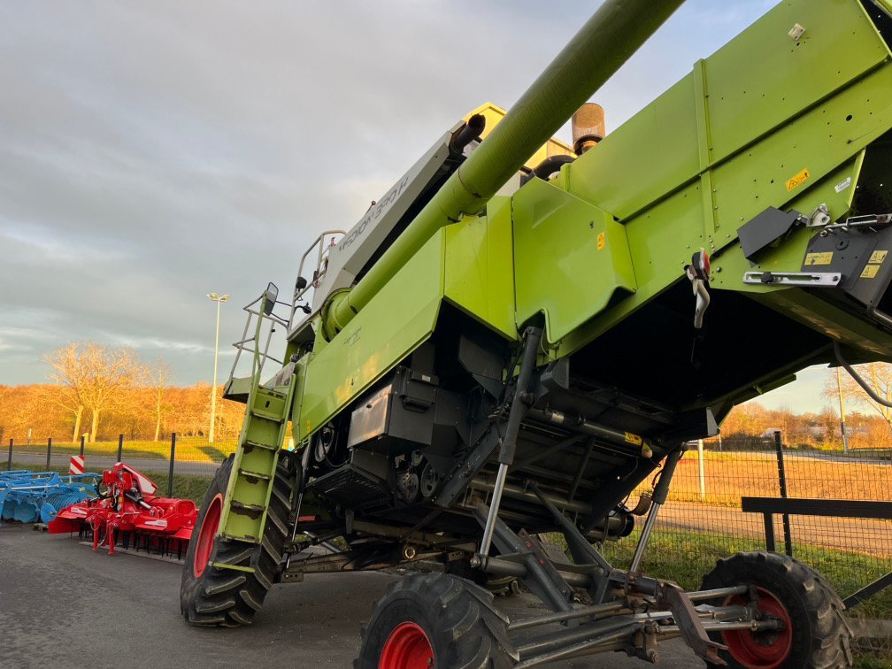 Mähdrescher a típus CLAAS MEDION 330 H, Gebrauchtmaschine ekkor: L'Isle-en-Dodon (Kép 3)