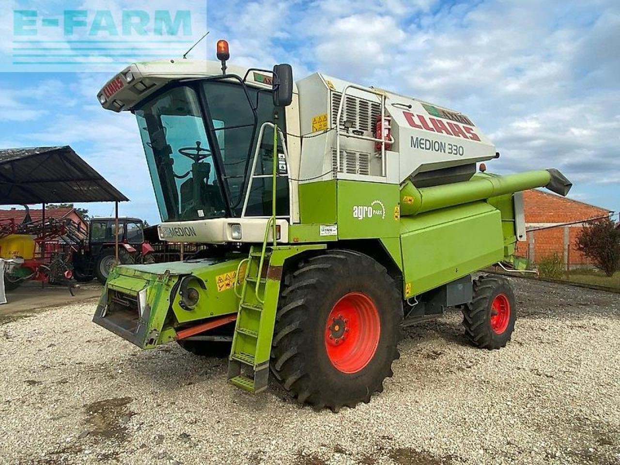 Mähdrescher des Typs CLAAS medion 330, Gebrauchtmaschine in SZEGED (Bild 1)