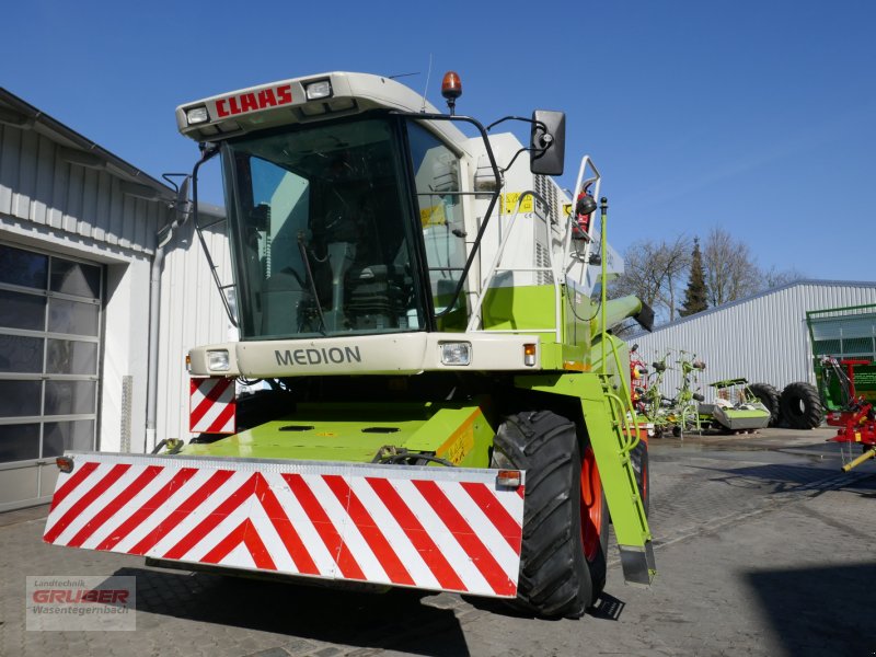 Mähdrescher des Typs CLAAS Medion 340, Gebrauchtmaschine in Dorfen (Bild 1)