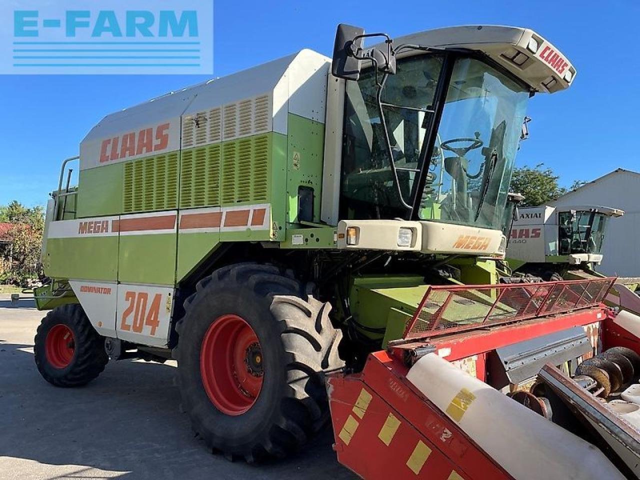 Mähdrescher van het type CLAAS mega 204, Gebrauchtmaschine in SZEGED (Foto 2)