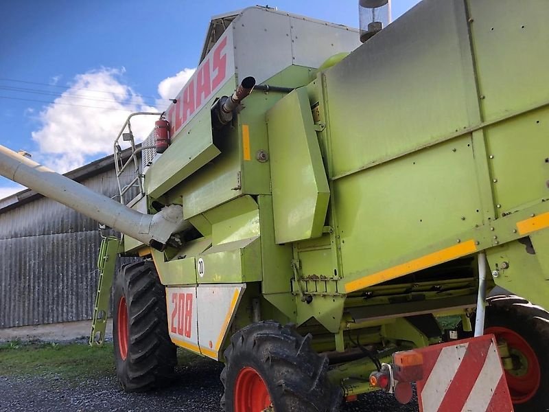 Mähdrescher del tipo CLAAS Mega 208, Gebrauchtmaschine en Eppingen (Imagen 7)