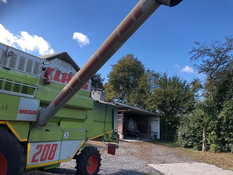 Mähdrescher of the type CLAAS Mega 208, Gebrauchtmaschine in Eppingen (Picture 9)