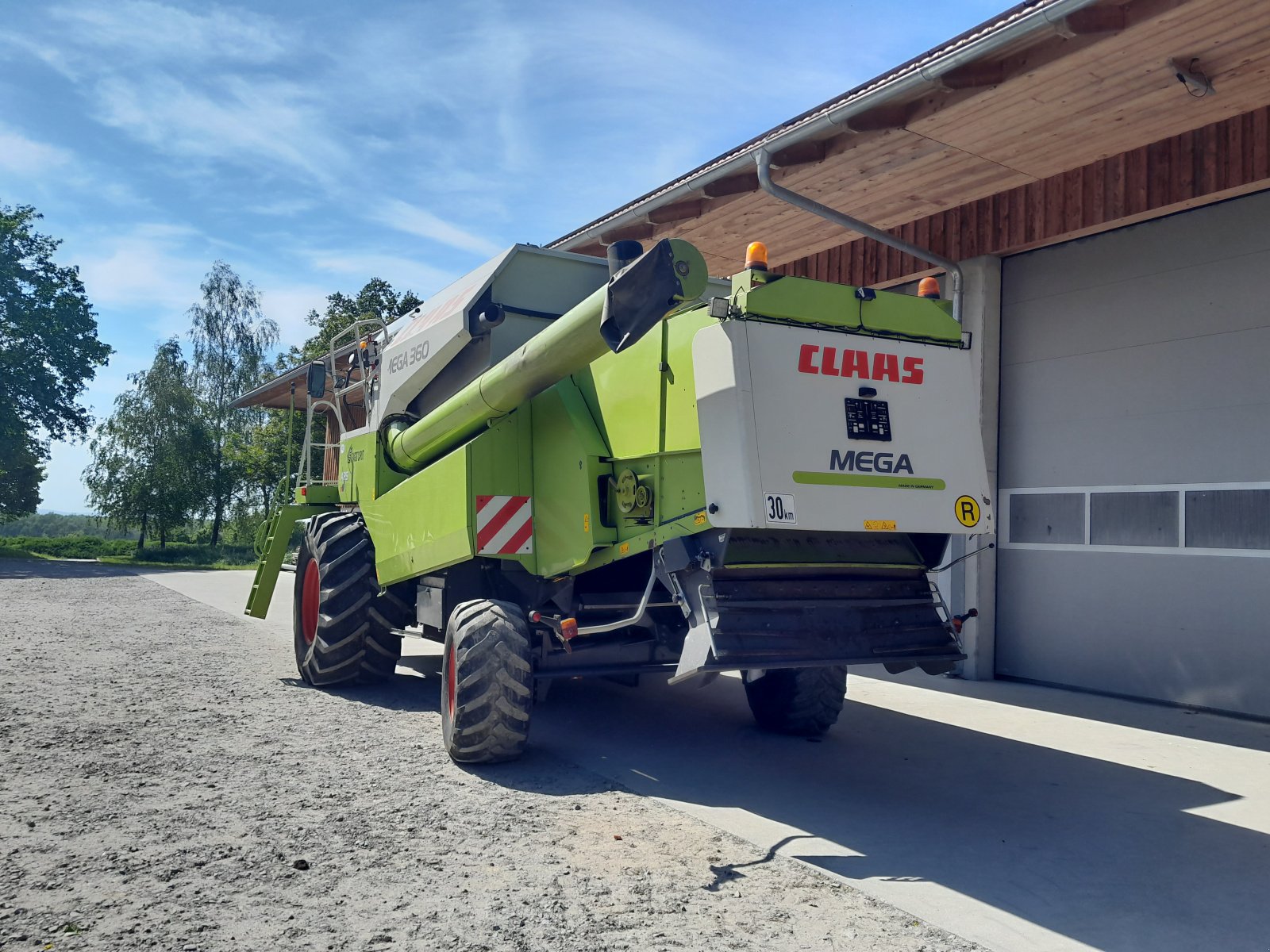 Mähdrescher van het type CLAAS Mega 360, Gebrauchtmaschine in St.Marienkirchen (Foto 3)