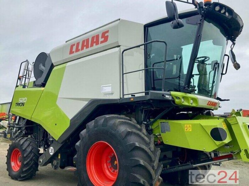 Mähdrescher tipa CLAAS Trion 520 mit Schneidwerk, Gebrauchtmaschine u Östringen (Slika 1)