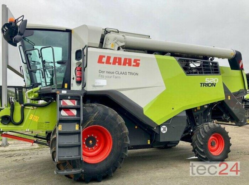 Mähdrescher типа CLAAS Trion 520 mit Schneidwerk, Gebrauchtmaschine в Östringen (Фотография 4)