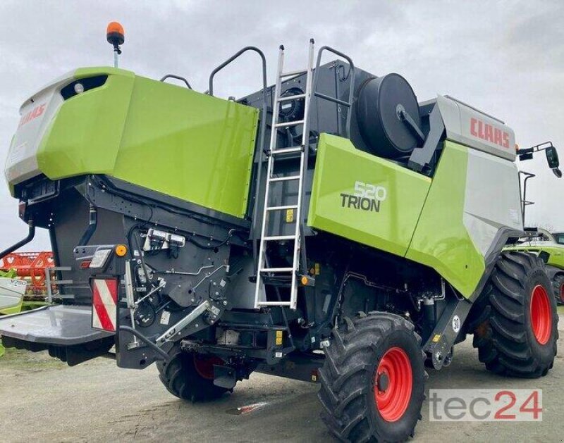 Mähdrescher типа CLAAS Trion 520 mit Schneidwerk, Gebrauchtmaschine в Östringen (Фотография 1)