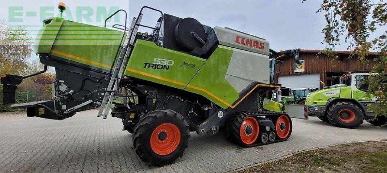 Mähdrescher от тип CLAAS trion 530 terra trac, Gebrauchtmaschine в NEUKIRCHEN V. WALD (Снимка 6)