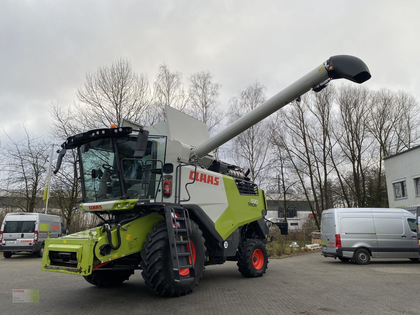 Mähdrescher des Typs CLAAS Trion 530, Gebrauchtmaschine in Vohburg (Bild 4)