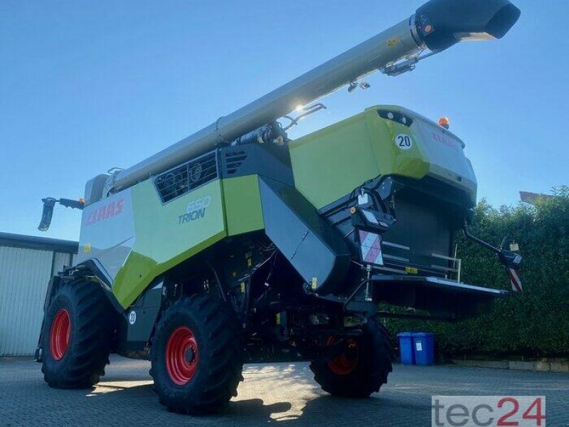 Mähdrescher tip CLAAS Trion 650 mit Schneidwerk, Gebrauchtmaschine in Östringen