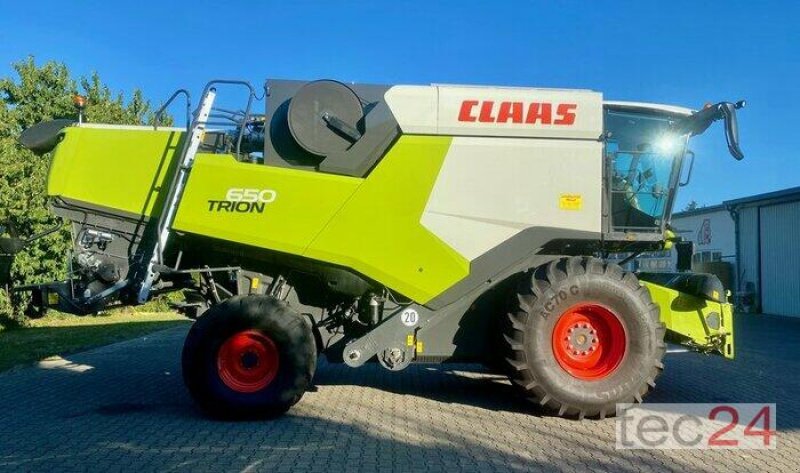 Mähdrescher tip CLAAS Trion 650 mit Schneidwerk, Gebrauchtmaschine in Östringen (Poză 13)