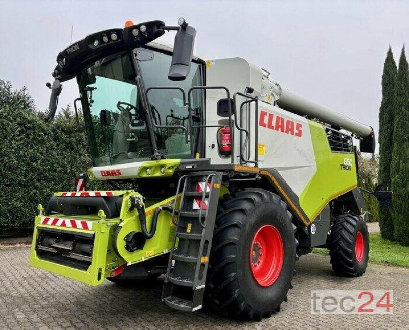 Mähdrescher typu CLAAS Trion 650 mit Schneidwerk, Gebrauchtmaschine w Östringen (Zdjęcie 16)