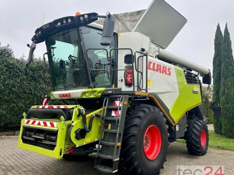 Mähdrescher van het type CLAAS Trion 650 mit Schneidwerk, Gebrauchtmaschine in Östringen (Foto 1)