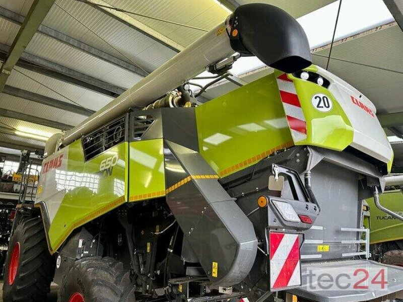 Mähdrescher del tipo CLAAS Trion 650 mit Schneidwerk, Gebrauchtmaschine In Östringen (Immagine 1)