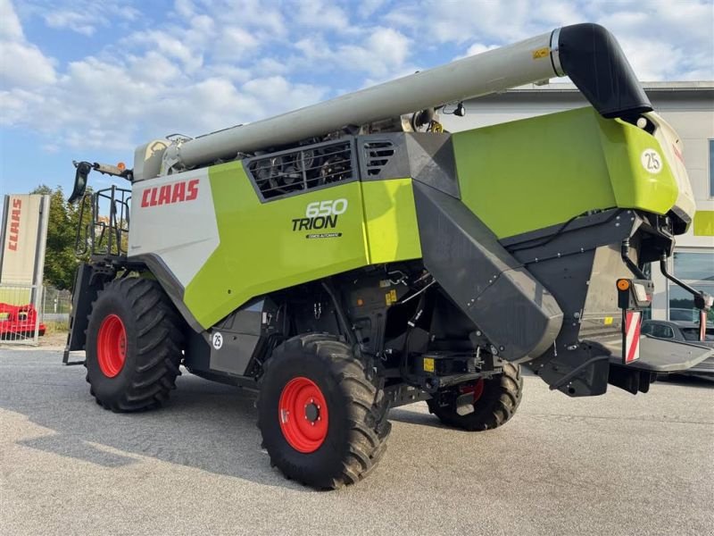 Mähdrescher des Typs CLAAS TRION 650, Gebrauchtmaschine in Arnstorf (Bild 2)