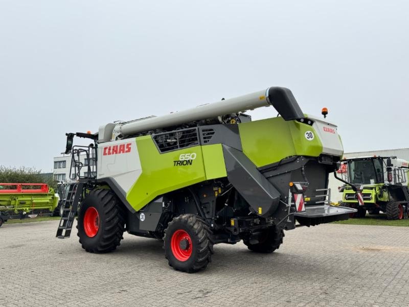 Mähdrescher du type CLAAS TRION 650, Gebrauchtmaschine en Hockenheim (Photo 5)