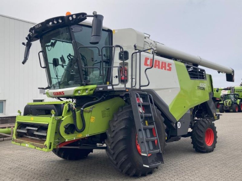 Mähdrescher des Typs CLAAS TRION 650, Gebrauchtmaschine in Hockenheim (Bild 1)