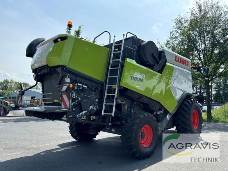 Mähdrescher del tipo CLAAS TRION 660, Gebrauchtmaschine In Meppen (Immagine 3)