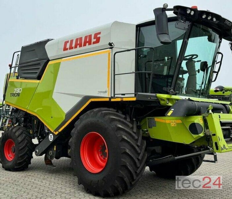 Mähdrescher des Typs CLAAS Trion 730 mit Schneidwerk, Gebrauchtmaschine in Östringen (Bild 2)