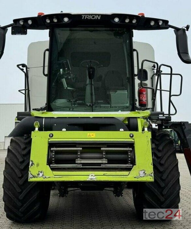 Mähdrescher des Typs CLAAS Trion 730 mit Schneidwerk, Gebrauchtmaschine in Östringen (Bild 3)