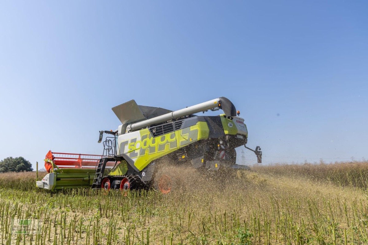 Mähdrescher des Typs CLAAS Trion 730 TT, Vorführmaschine in Rhede / Brual (Bild 3)