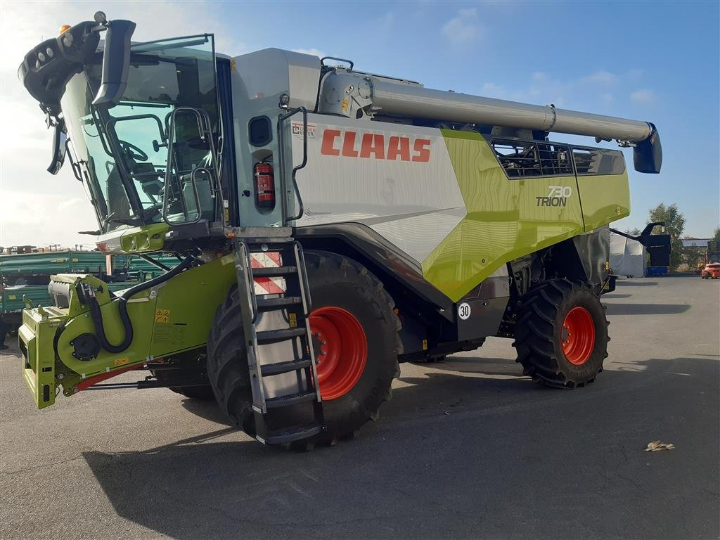 Mähdrescher van het type CLAAS Trion 730, Gebrauchtmaschine in Grimma (Foto 1)