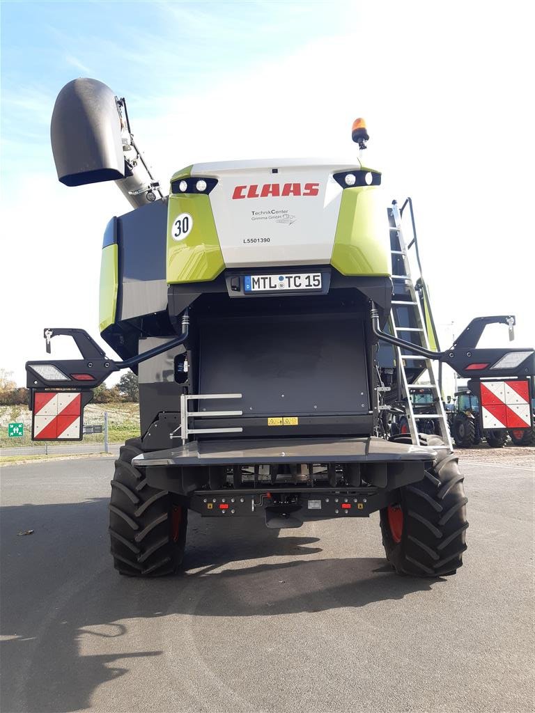 Mähdrescher van het type CLAAS Trion 730, Gebrauchtmaschine in Grimma (Foto 9)