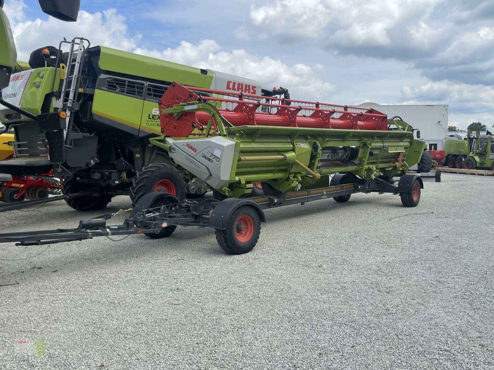 Mähdrescher van het type CLAAS Trion 730, Gebrauchtmaschine in Vohburg (Foto 6)