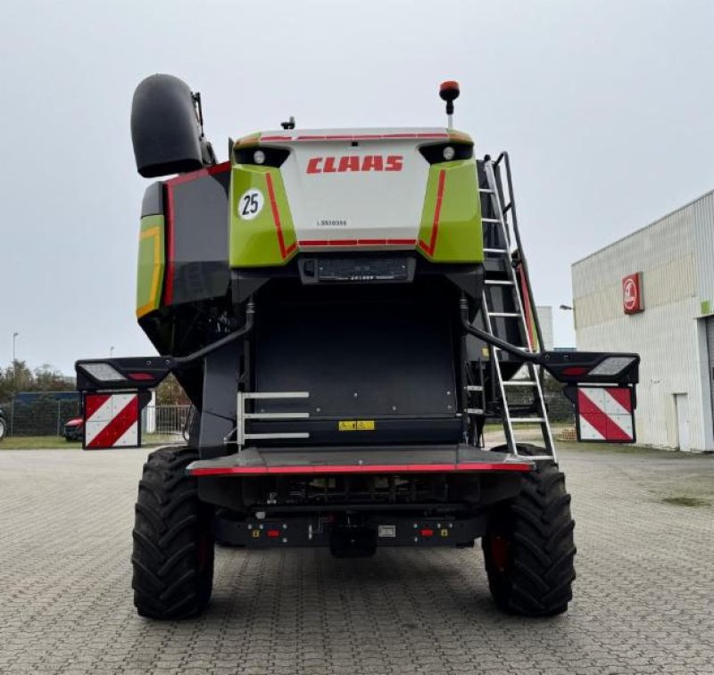 Mähdrescher du type CLAAS TRION 730, Gebrauchtmaschine en Hockenheim (Photo 4)