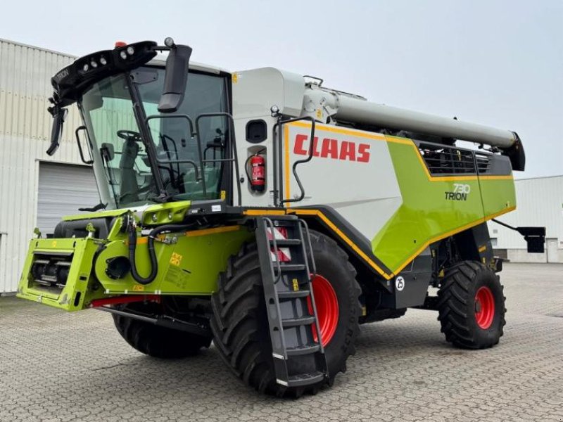 Mähdrescher du type CLAAS TRION 730, Gebrauchtmaschine en Hockenheim