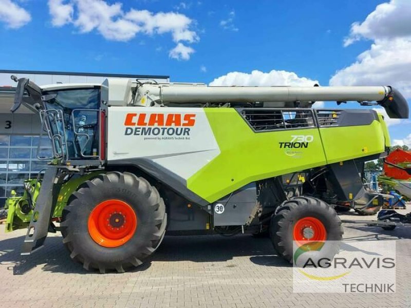 Mähdrescher du type CLAAS TRION 730, Vorführmaschine en Meppen-Versen (Photo 4)