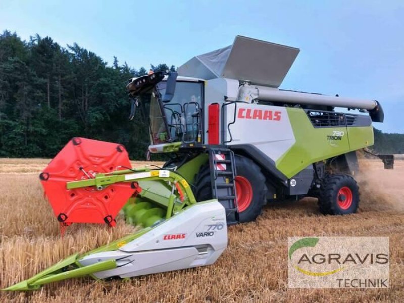 Mähdrescher van het type CLAAS TRION 730, Vorführmaschine in Meppen-Versen (Foto 1)