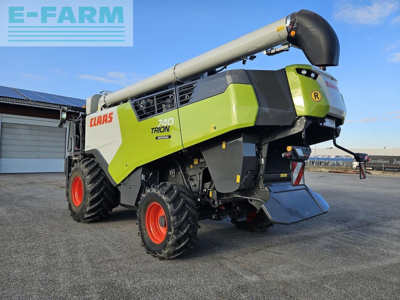 Mähdrescher del tipo CLAAS trion 740 montana 4x4, Gebrauchtmaschine In ILZ (Immagine 4)