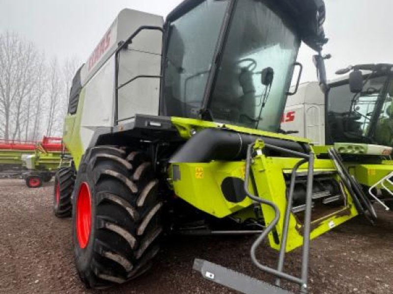 Mähdrescher des Typs CLAAS TRION 750, Gebrauchtmaschine in Landsberg (Bild 1)