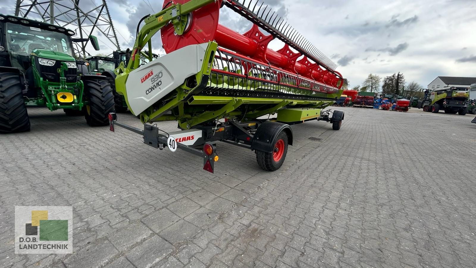 Mähdrescher del tipo CLAAS TRION 750, Gebrauchtmaschine en Regensburg (Imagen 26)