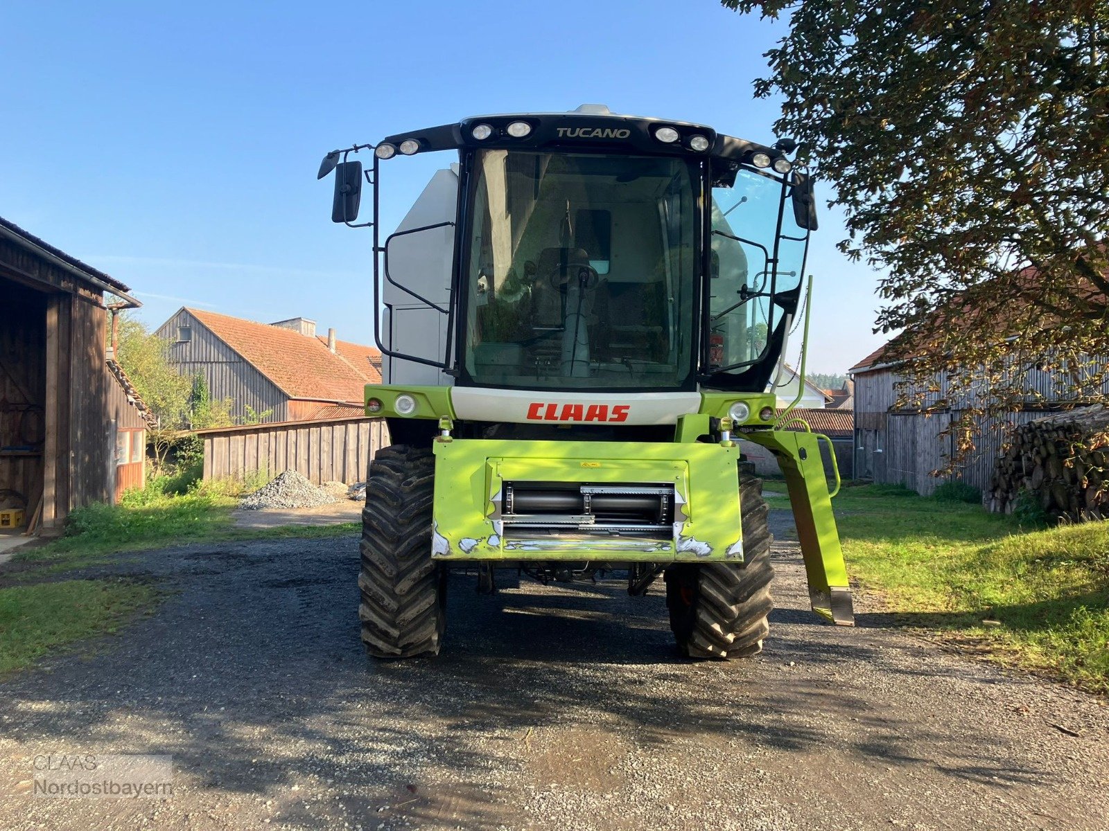 Mähdrescher tip CLAAS Tucano 320 + C 490, Gebrauchtmaschine in Altenstadt a.d. Waldnaab (Poză 2)