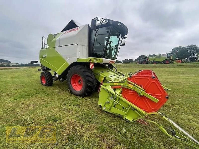 Mähdrescher des Typs CLAAS Tucano 320 mit C430, Gebrauchtmaschine in Steinau-Rebsdorf (Bild 8)