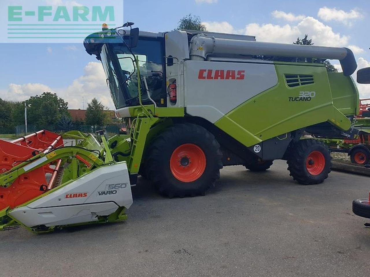 Mähdrescher του τύπου CLAAS tucano 320 +vario 560, Gebrauchtmaschine σε NEUENDORF AM SPECK (Φωτογραφία 7)