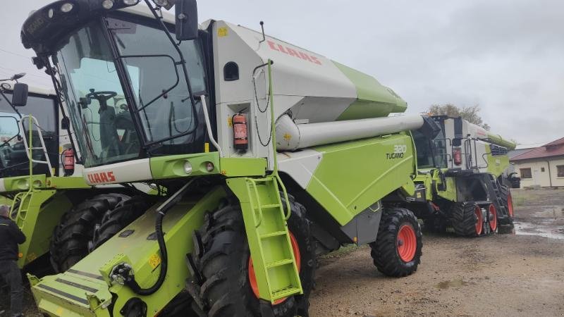 Mähdrescher des Typs CLAAS TUCANO 320, Gebrauchtmaschine in Ovidiu jud. Constanta (Bild 1)