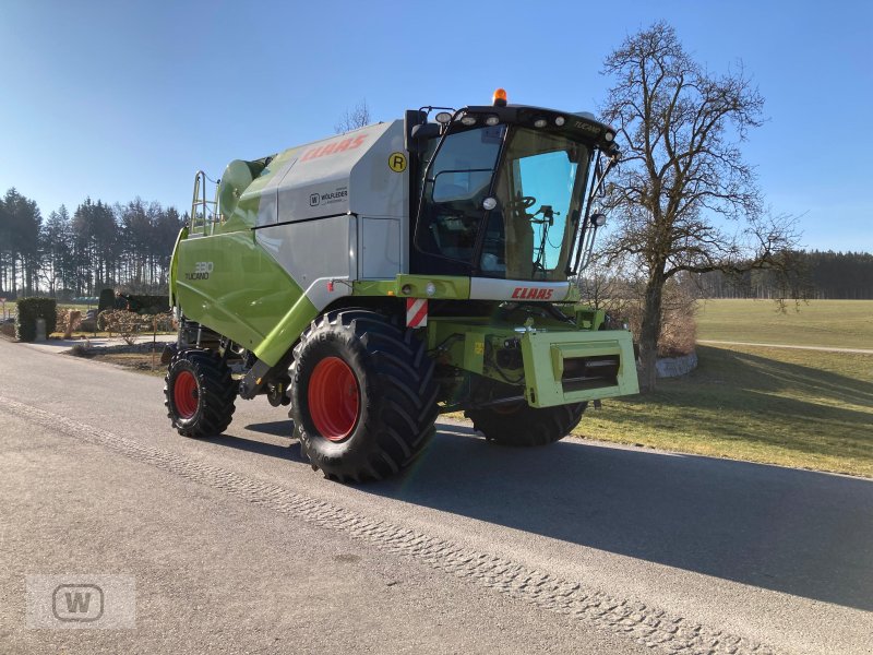 Mähdrescher des Typs CLAAS Tucano 330, Gebrauchtmaschine in Zell an der Pram