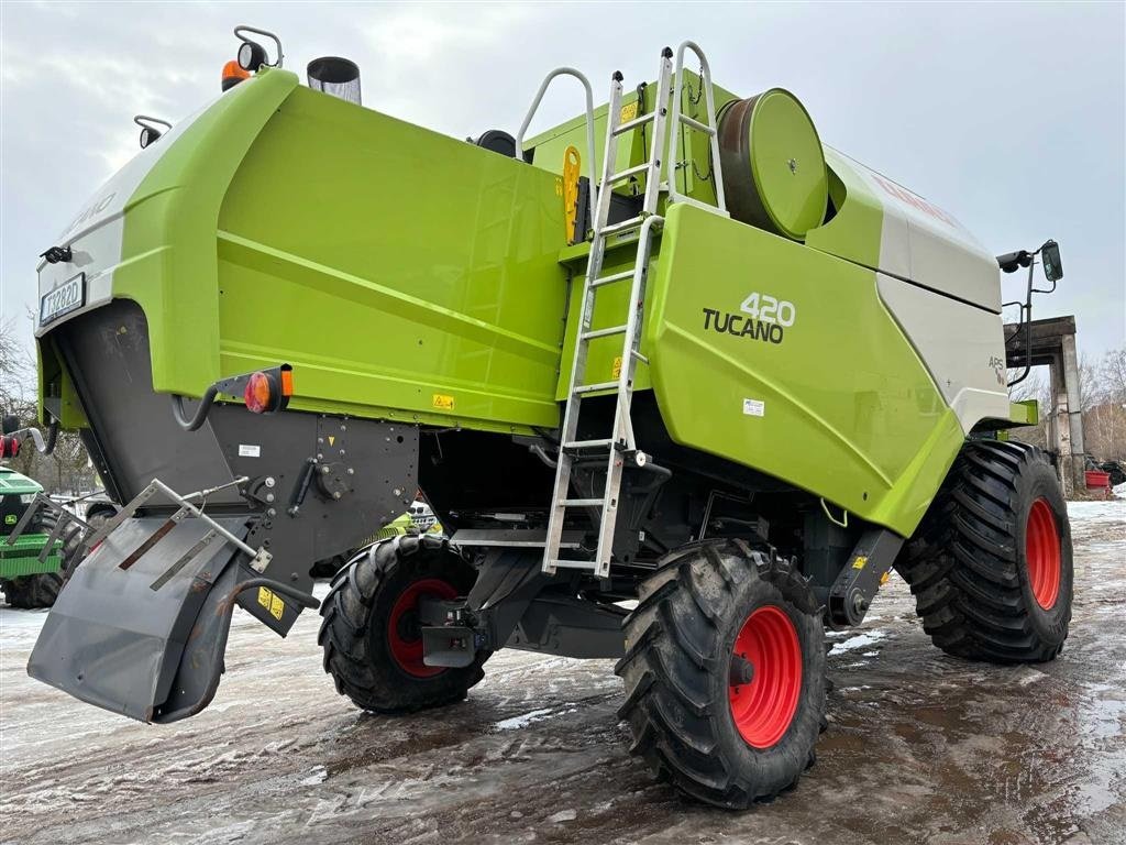 Mähdrescher del tipo CLAAS Tucano 420 Fin lille mini CLAAS Lexion. RYSTER. Med skærebord C540. Ring til Ulrik på 40255544. Jeg snakker Jysk, tysk og engelsk., Gebrauchtmaschine In Kolding (Immagine 7)