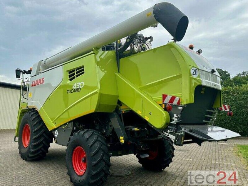 Mähdrescher του τύπου CLAAS Tucano 430 mit Schneidwerk, Gebrauchtmaschine σε Östringen